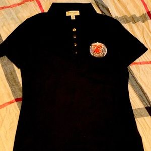 Black crew neck Burberry shirt